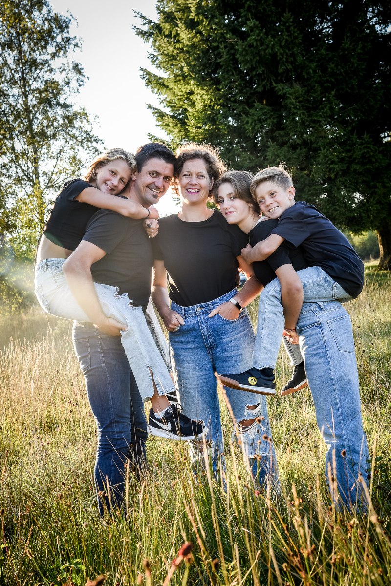 Stefanie und Familie – Foto 1